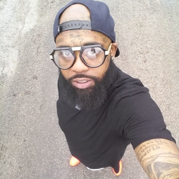 Meet your Posher, Darrell - Picture 1 of 1