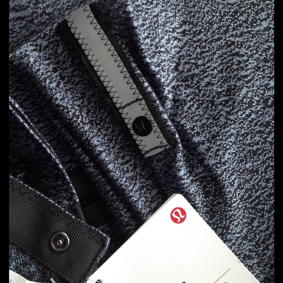 NWT✔️ Vinyasa Wrap by Lululemon - Picture 4 of 6