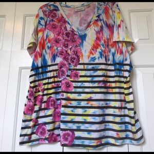 Multi color v-neck t-shirt