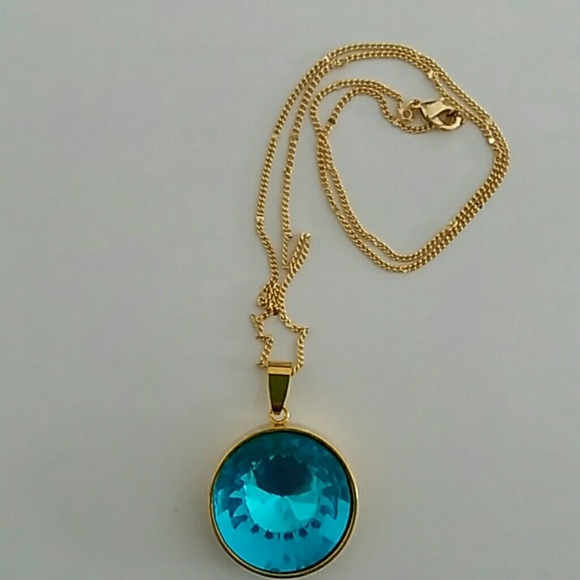 Set - Picture 3 of 3