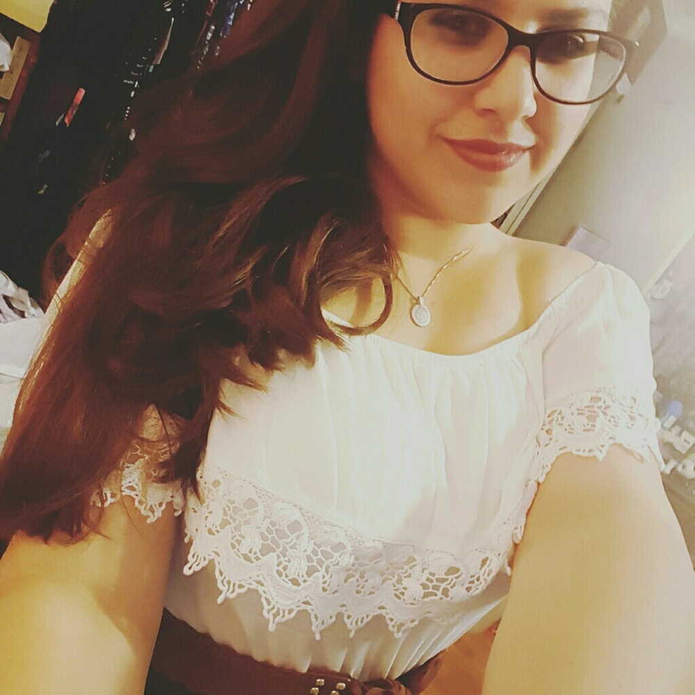 Meet your Posher, Amanda