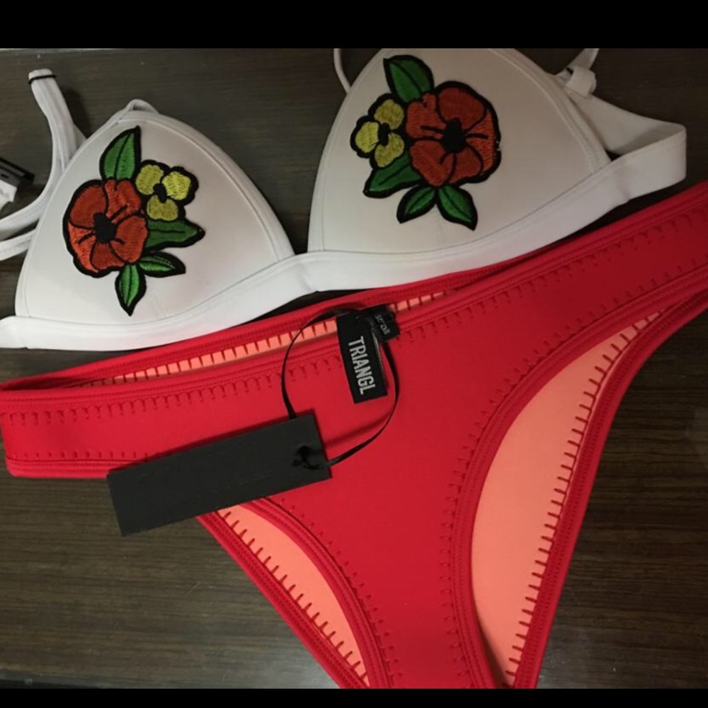 Triangl bikini. 100% neoprene