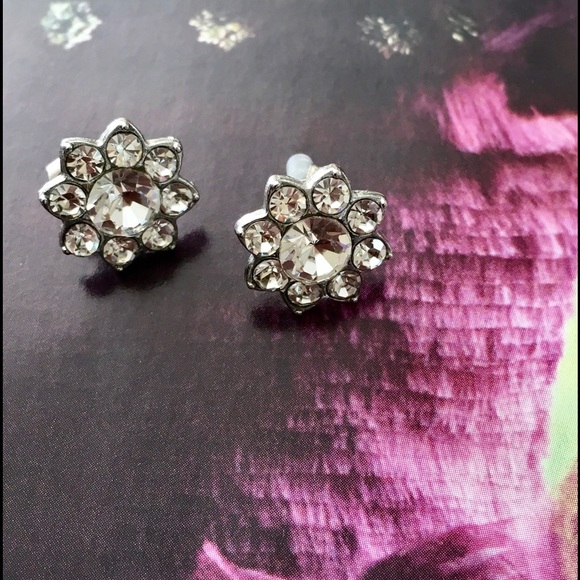 Sparkling CZ Earrings - Picture 3 of 4