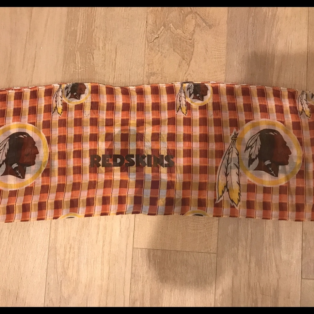 NFL Redskins Infiniti scarf