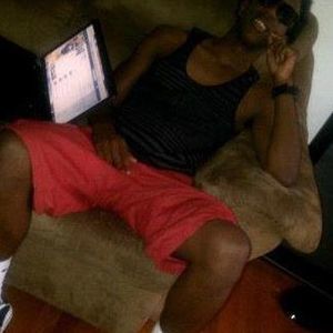 Meet your Posher, Darien