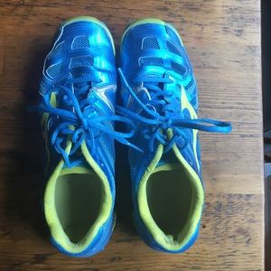 Mizuno Volleyball shoes