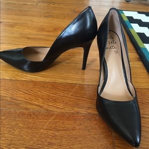 Banana Republic D'orsay heels