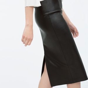 Zara faux leather pencil skirt