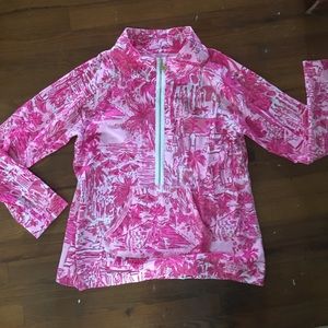 Lilly Pulitzer size XL pullover! Rule Breakers