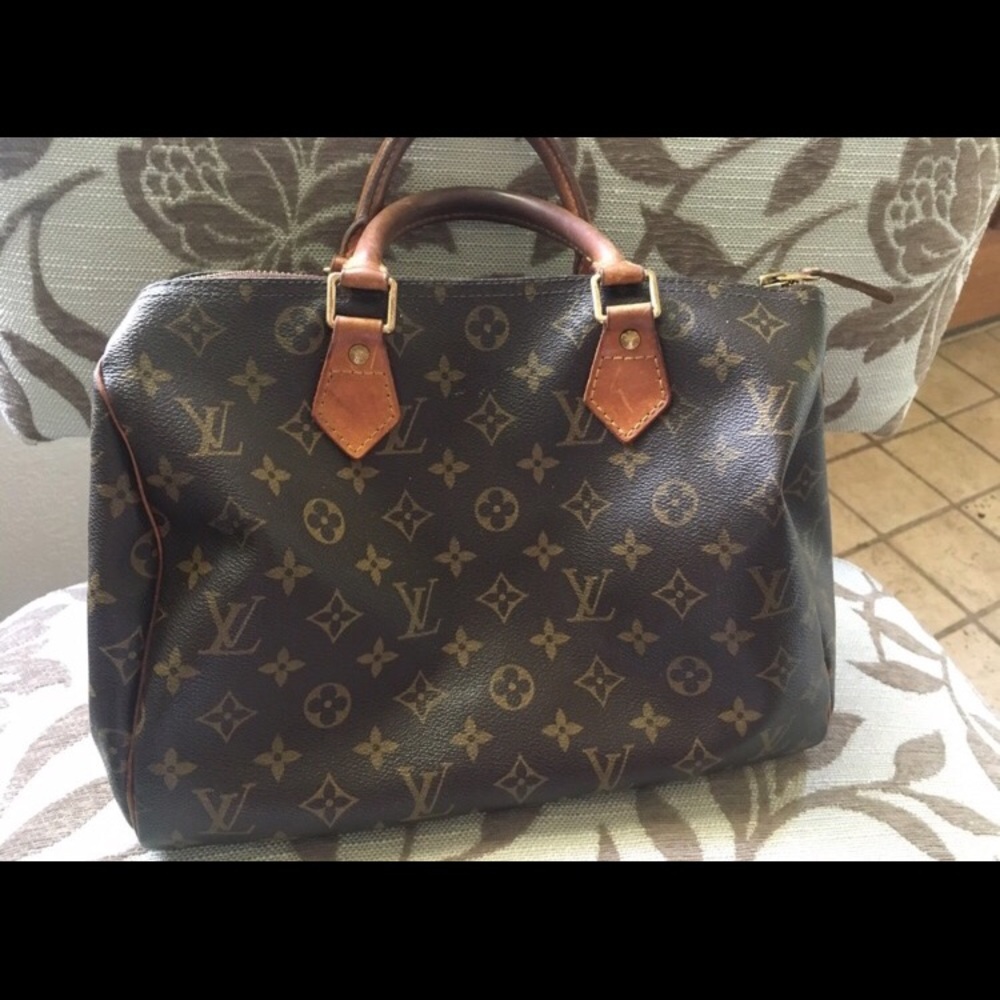 Louis Vuitton Speedy 30--Trade for Apple Watch