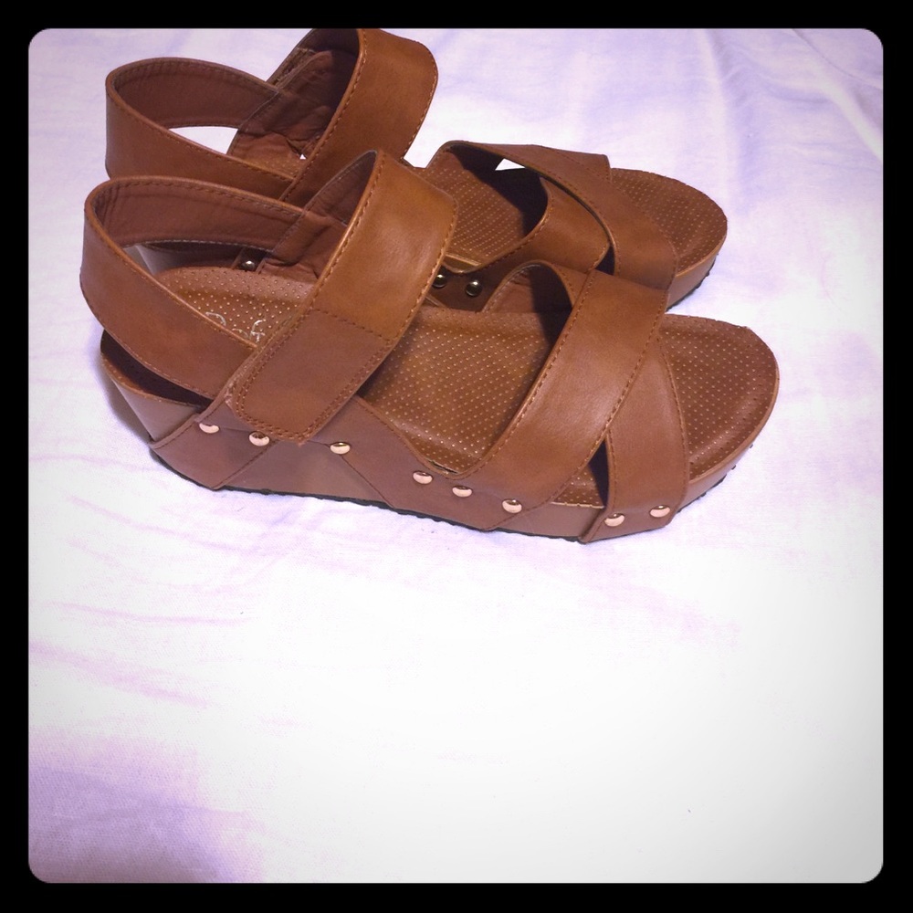 Sandals NWT