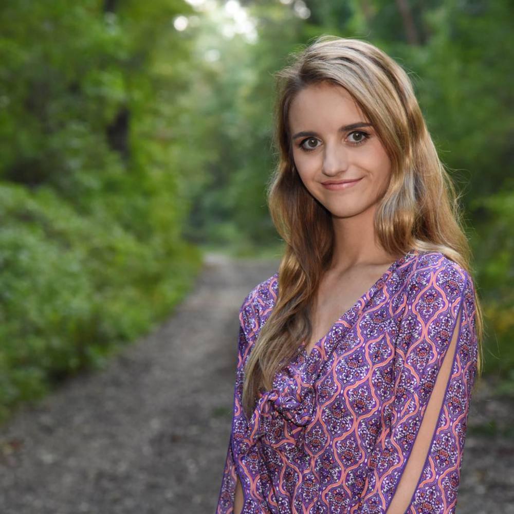 Meet your Posher, Allyson