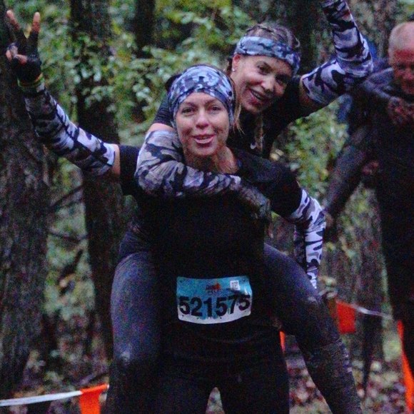 Meet your Posher, Amara - Picture 2 of 2