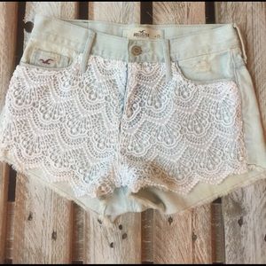 Hollister high waist shorts!! SZ/1 or 25
