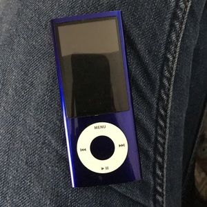 iPod Nano purple color with camera