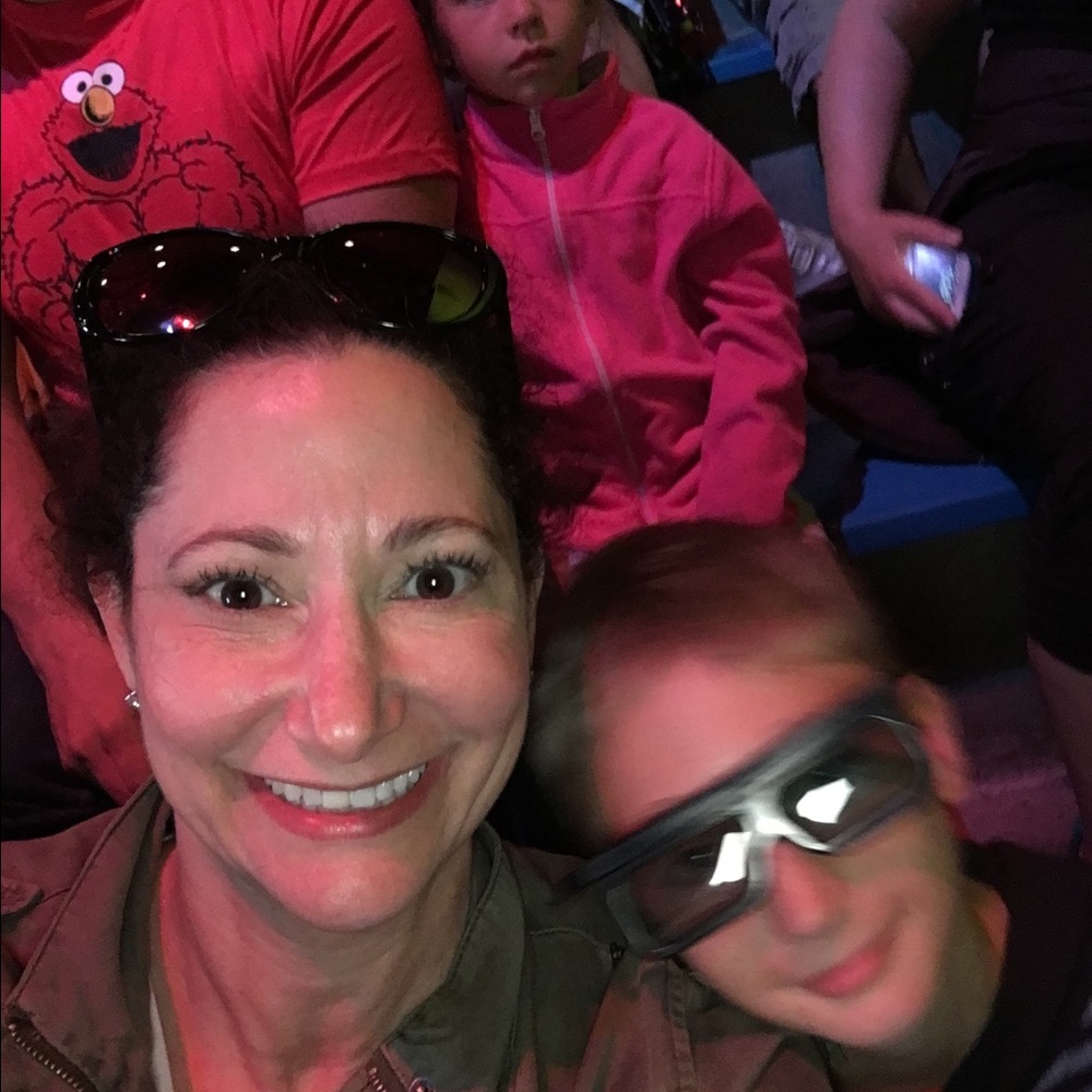 Meet your Posher, Andrea