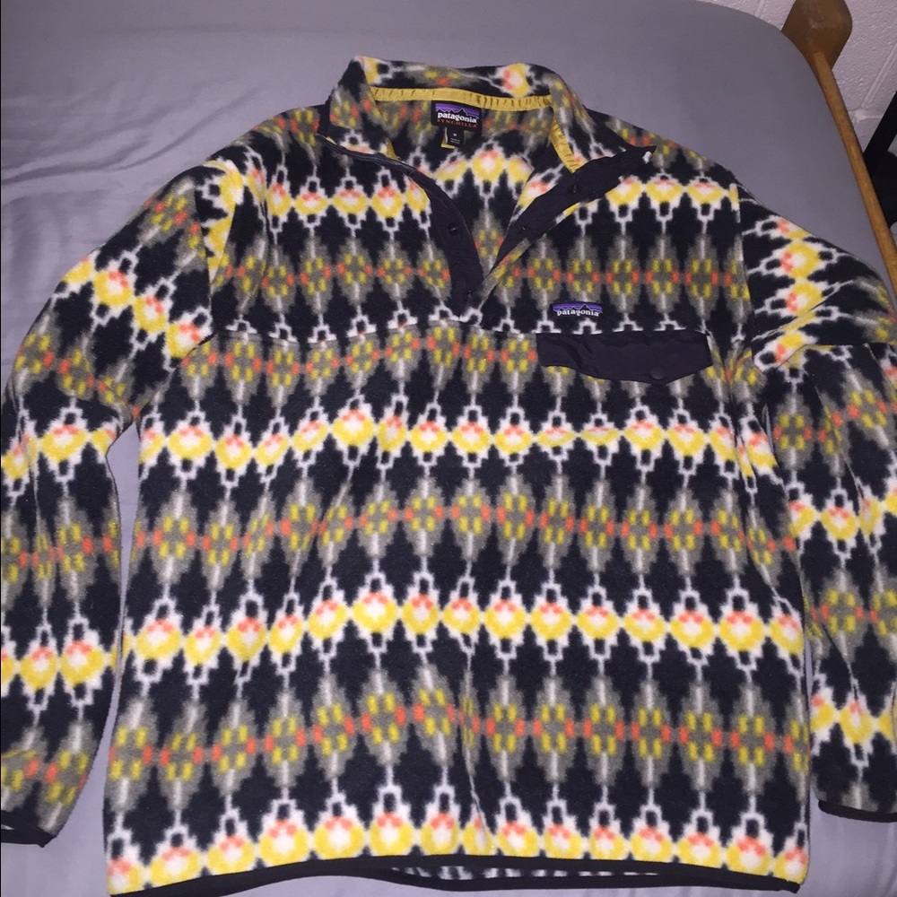 SOLD Patagonia Pullover