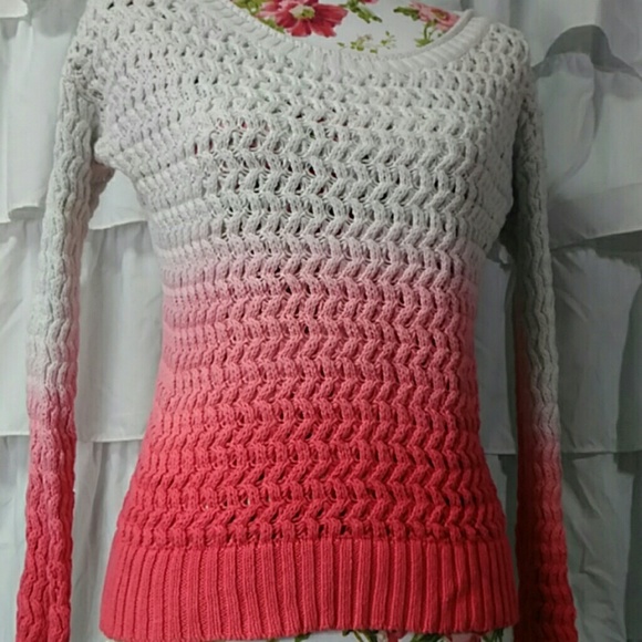 Coral and White Ombre Knit Sweater - Picture 2 of 3