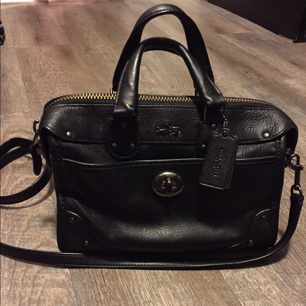 ✨Offers Welcome✨ Black Coach Rhyder Satchel