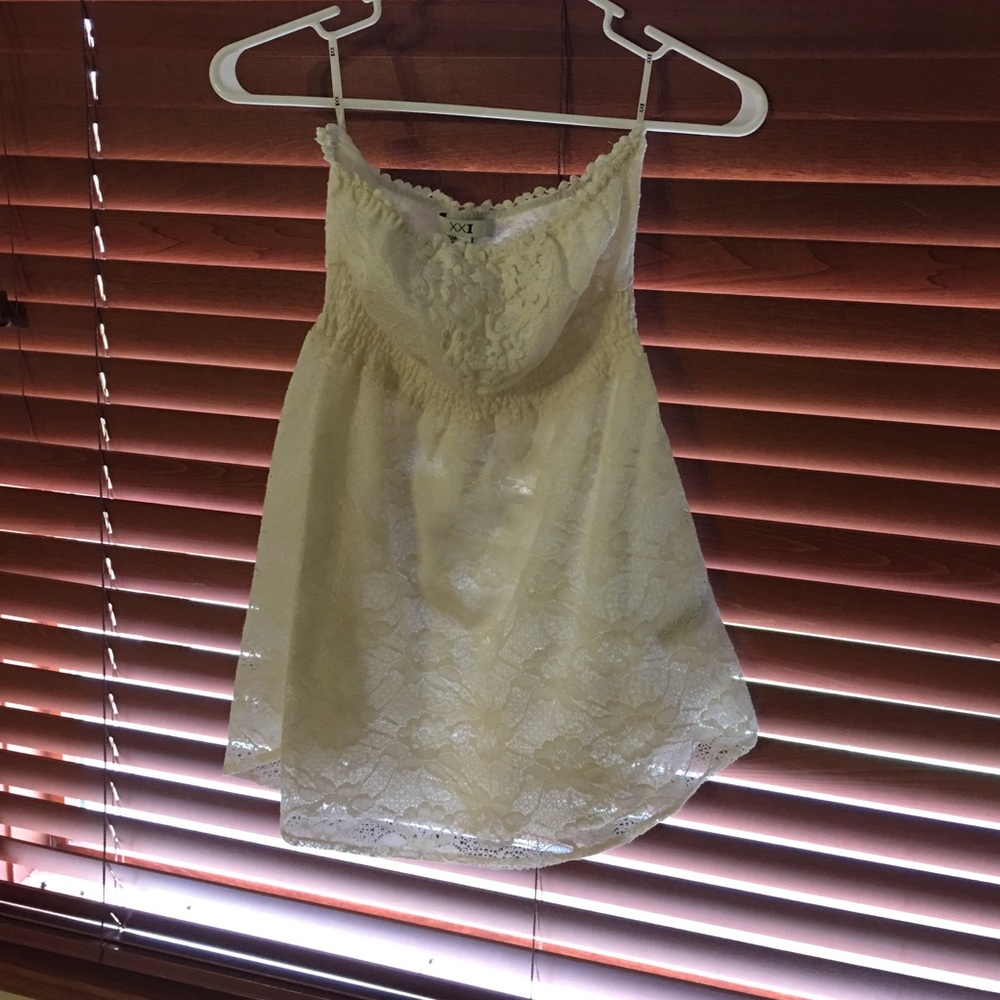 Forever 21 Lacey strapless top