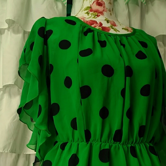 Polka Dot Green and Black Top - Picture 2 of 2