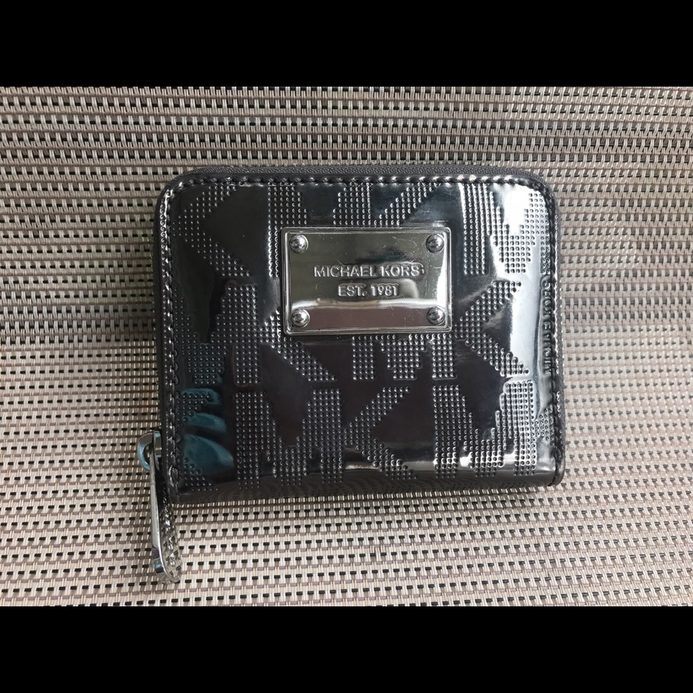 Small Mk wallet.
