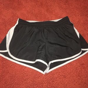 NIKE DRY FIT RUNNING SHORTS