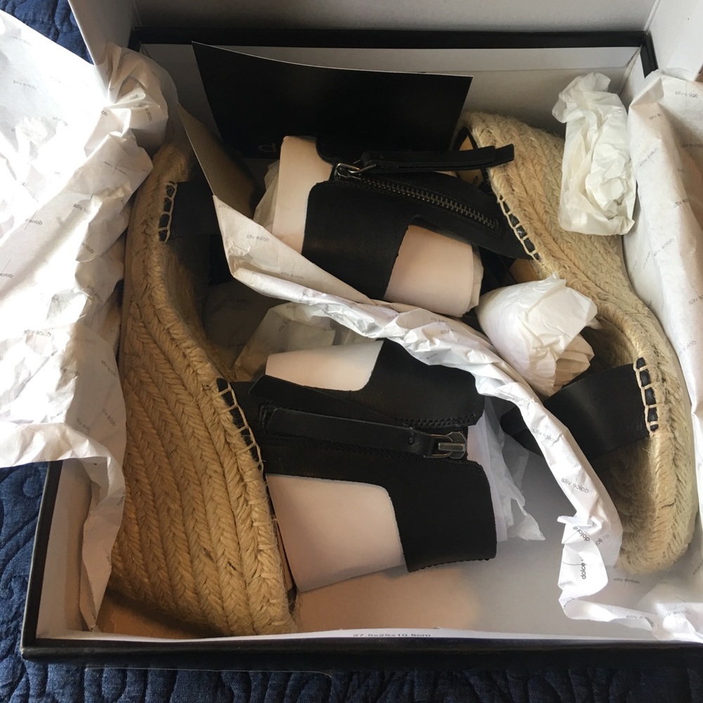 Dolce Vita Gisele Wedge