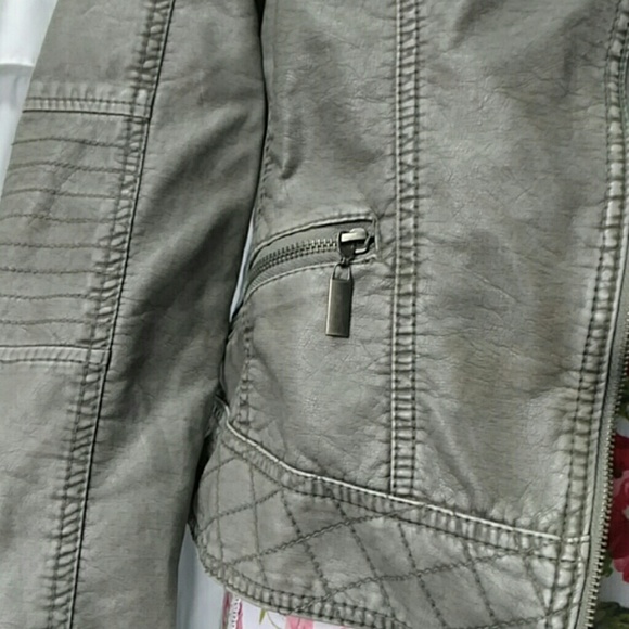 Leather Xhilaration Jacket with Fur Trim - Picture 2 of 4