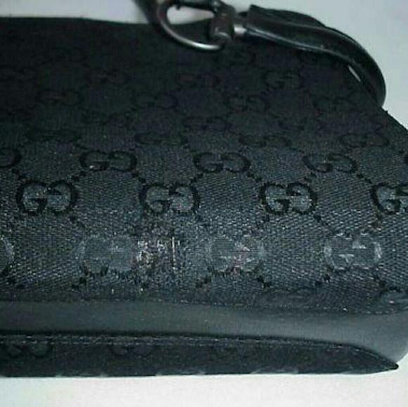 GUCCI-Authen Black Canvas/leather. FAB! - Picture 4 of 7