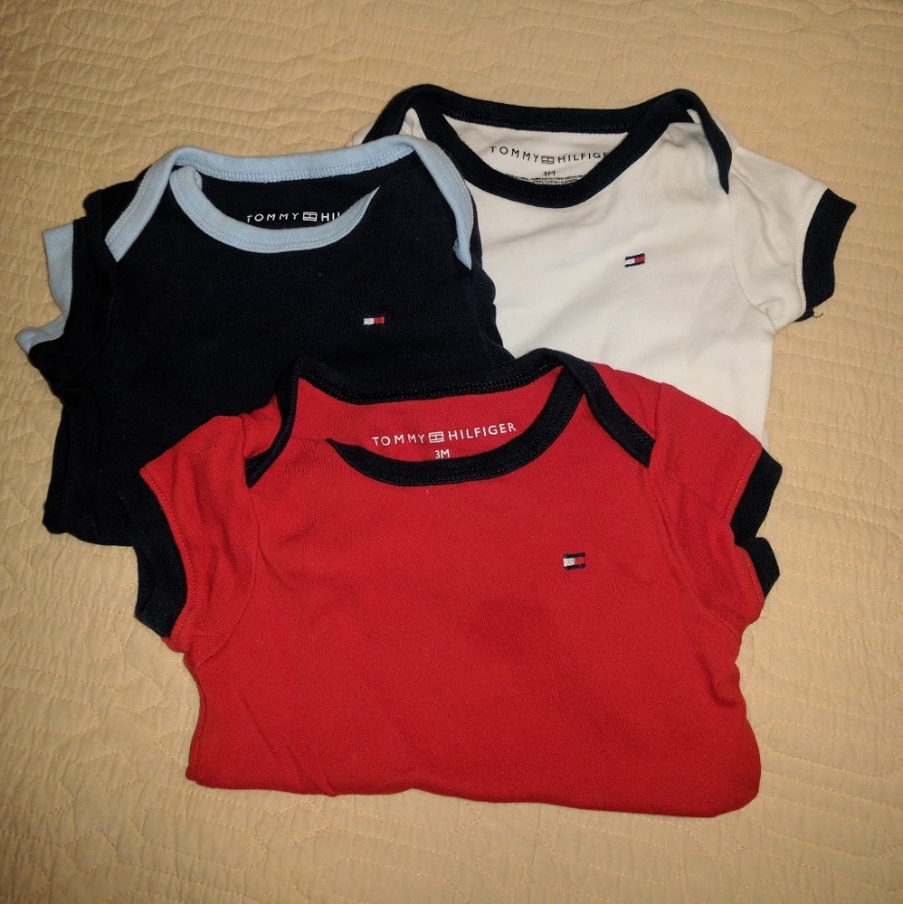 Tommy Hilfiger onsies Bundle!