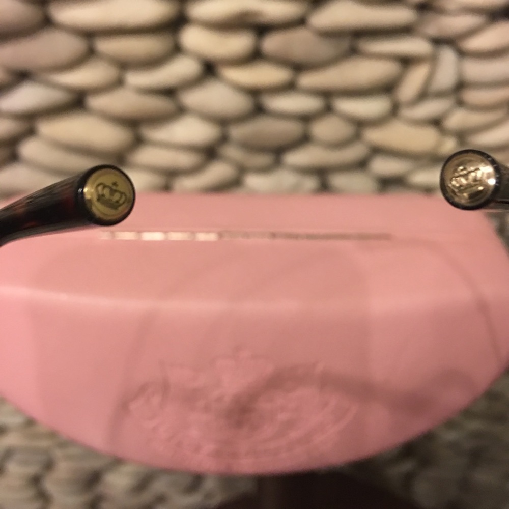 Juicy Couture: Sydney Sunglasses - Picture 6 of 6