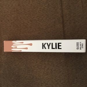 Kylie Gloss
