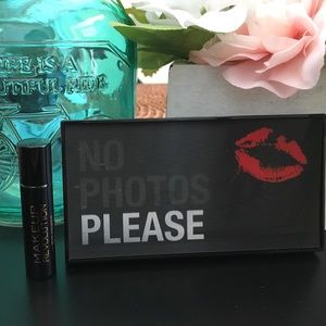 Makeup Revolution Eyeshadow Palette