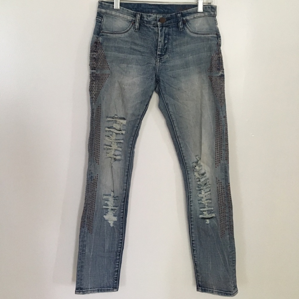 Cropped BlankNyc skinny cut jeans