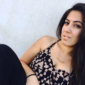 Meet your Posher, Amna