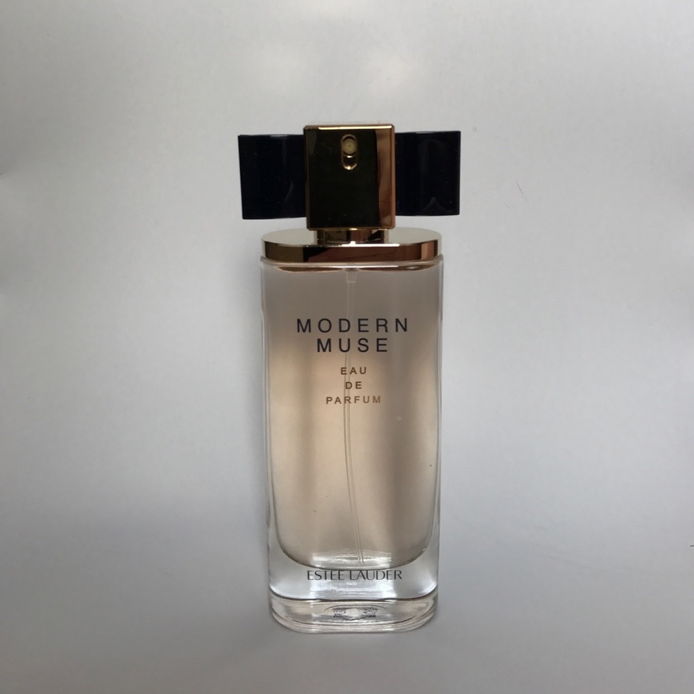 Estée Lauder Modern Muse