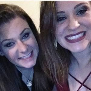 Meet your Posher, Liz