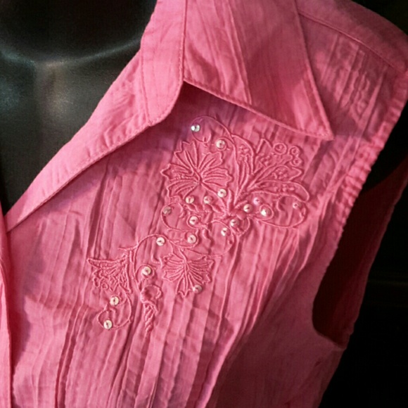 Top - Picture 2 of 4