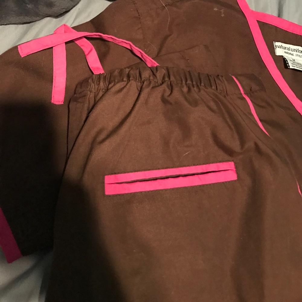Scrub set - Picture 2 of 2