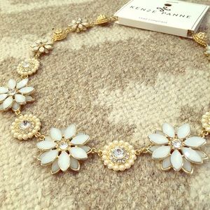 NWT Statement Necklace