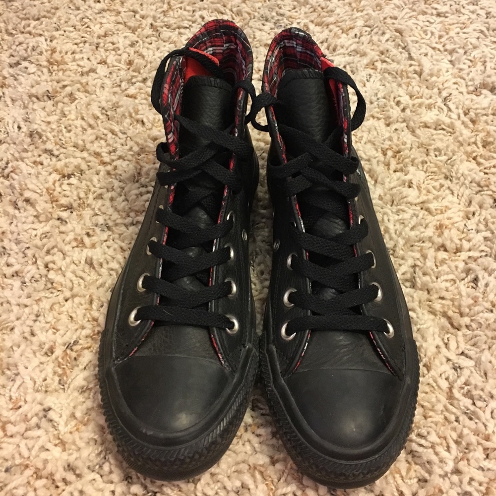 Black leather high top converse