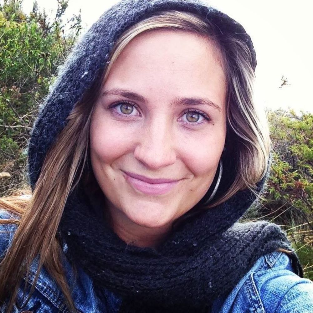 Meet your Posher, Iva