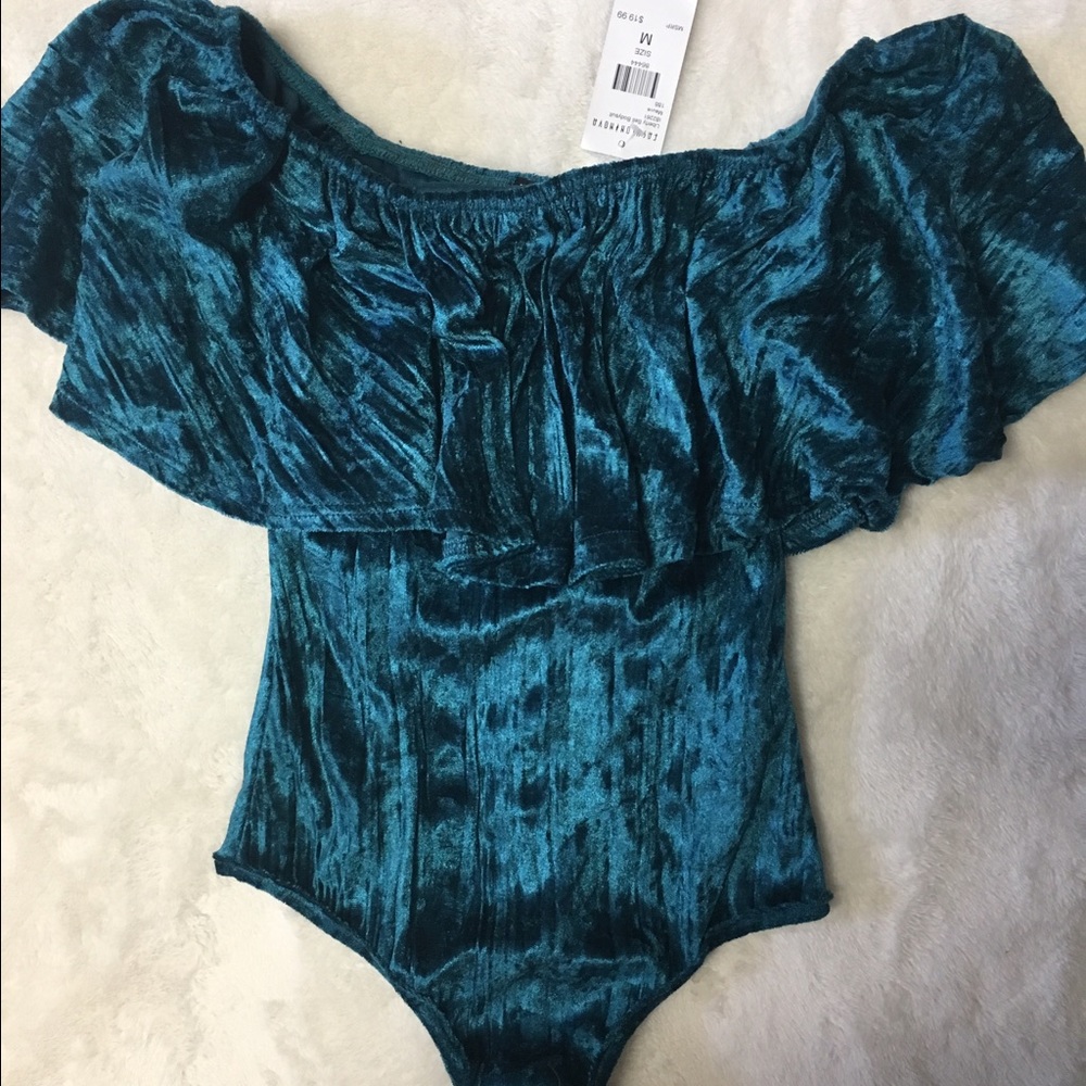 Strapless velvet bodysuit