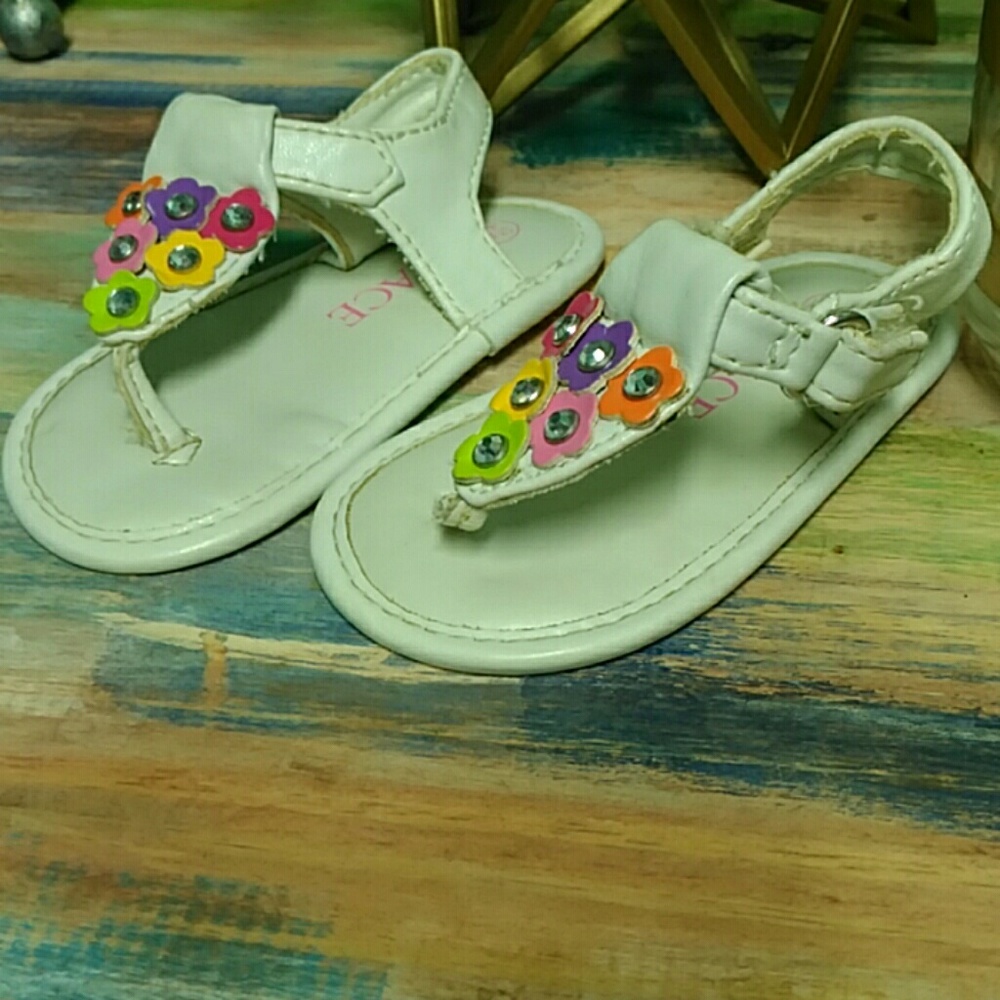 Children Place Sandal Thongs Size 4