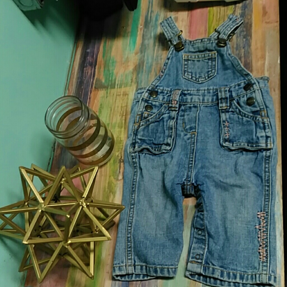 Girls Old Navy Overalls Size 3-6 Months