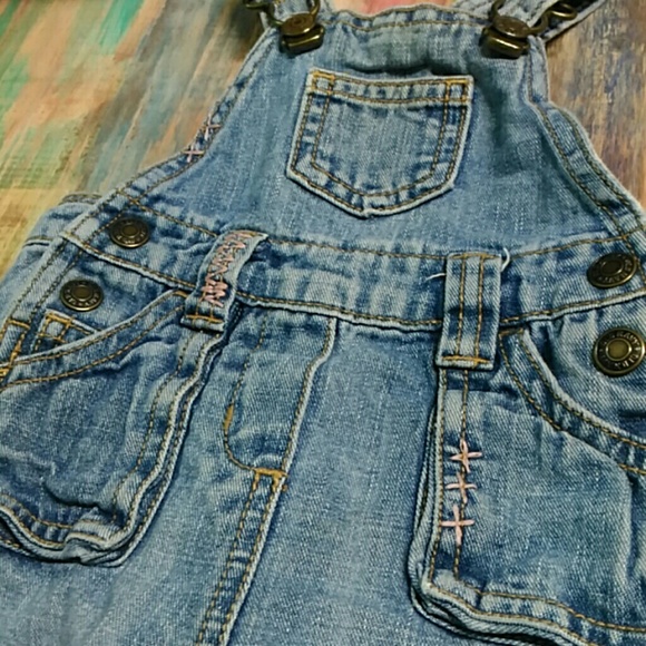 Girls Old Navy Overalls Size 3-6 Months - Picture 2 of 4