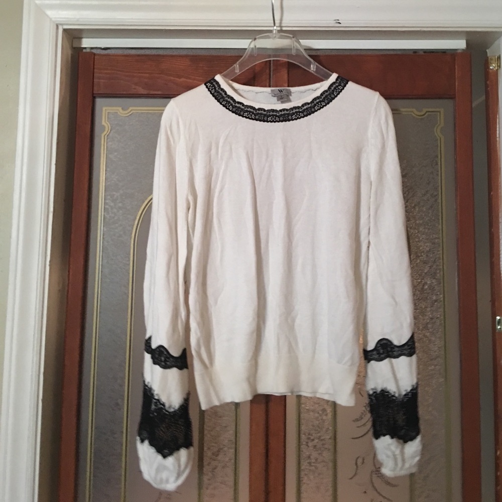 Worthington cream and black Lace Sweater