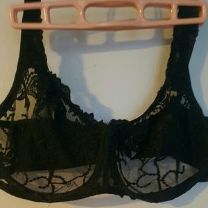 Black lace bra