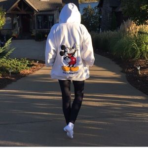 Mickey Mouse White zip up sweatshirt Size XL